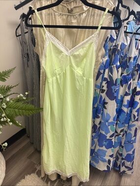Vintage Lace-Trim Slip Dress nightgown lingerie  - Light Lime lingerie